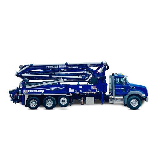 Pompe avec mât de distribution de marque Schwing S 38 SX à louer